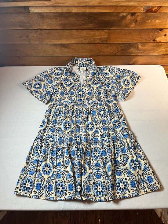 Tuckernuck Dresses & Skirts - Tuckernuck Blue and White Medallion Print Ruffle Crawford Dress